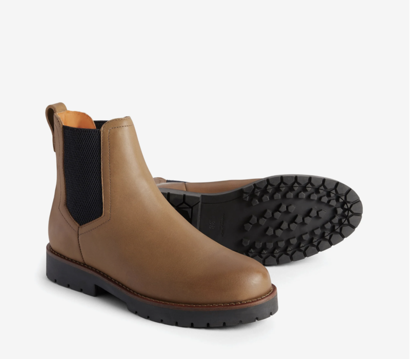 FairFax and Favor Summer Boudica Oak Leather-1